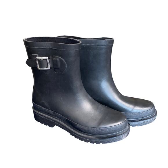 Chooka Black Rubber Rain Boots Women’s 10 Mid Calf Waterproof Ankle Buckle - Picture 2 of 7